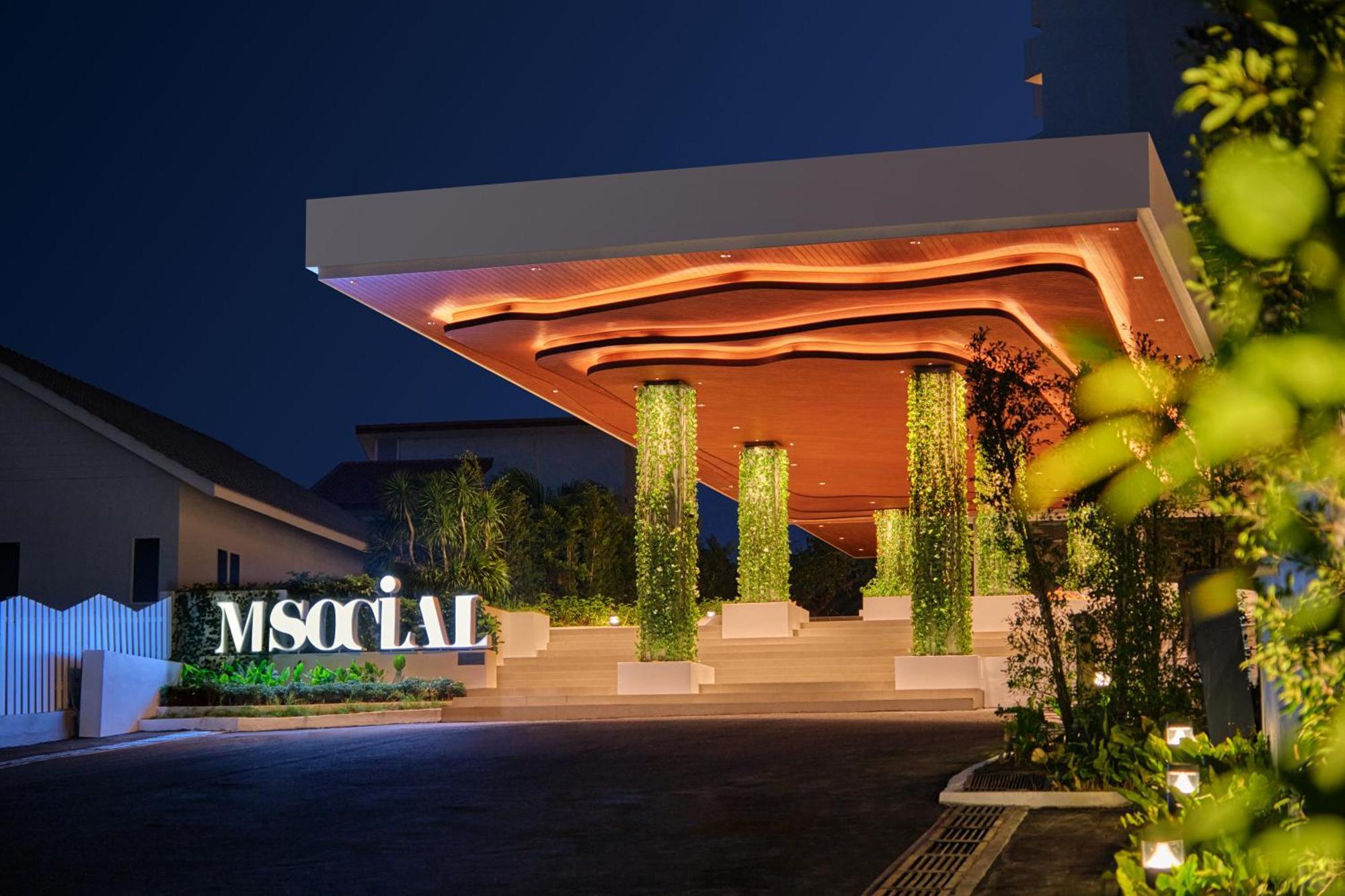 M Social Resort Penang Tanjung Bungah  Εξωτερικό φωτογραφία