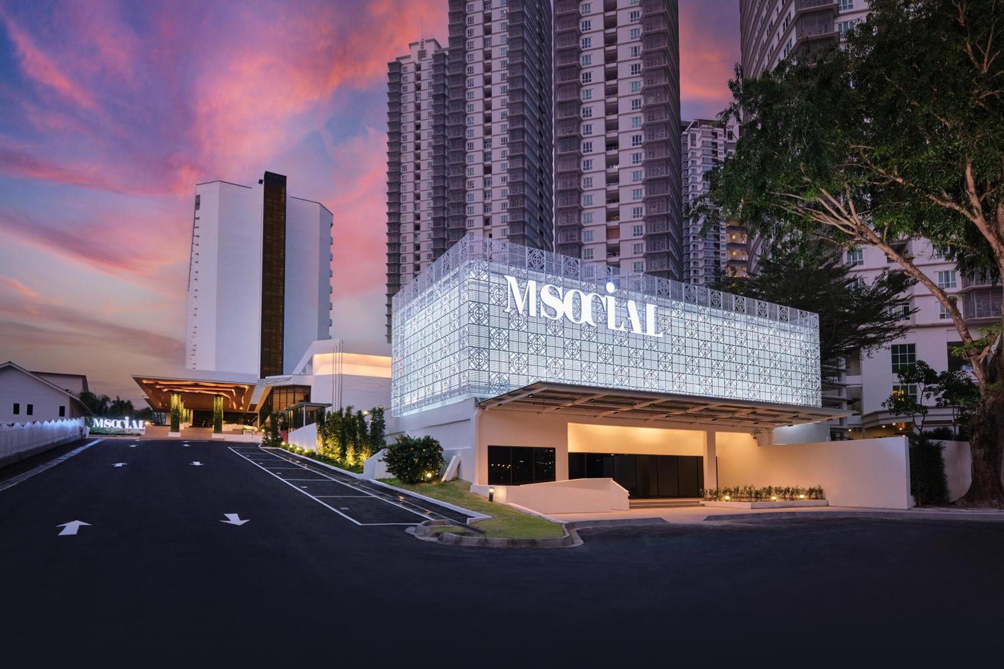 M Social Resort Penang Tanjung Bungah  Εξωτερικό φωτογραφία